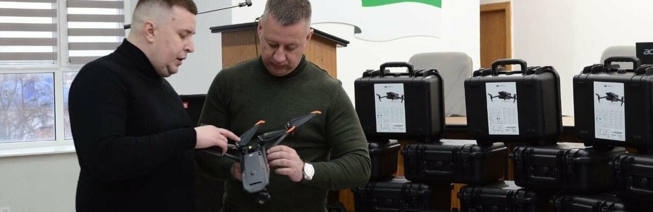 Рівне отримало перші 40 комплектів дронів Mavic 3 Thermal з додатковими акумуляторами 