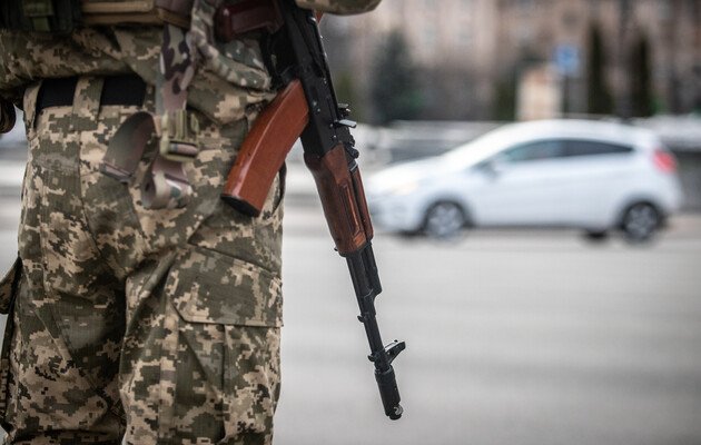 В Україні продовжили дію воєнного стану