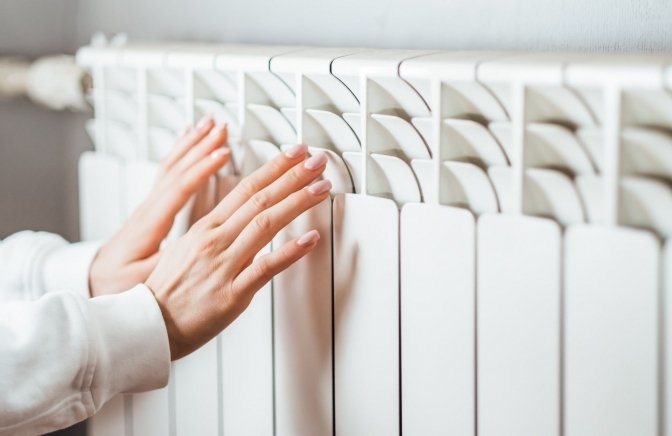 У Рівному прорив тепломережі: частина міста залишилася без тепла 
