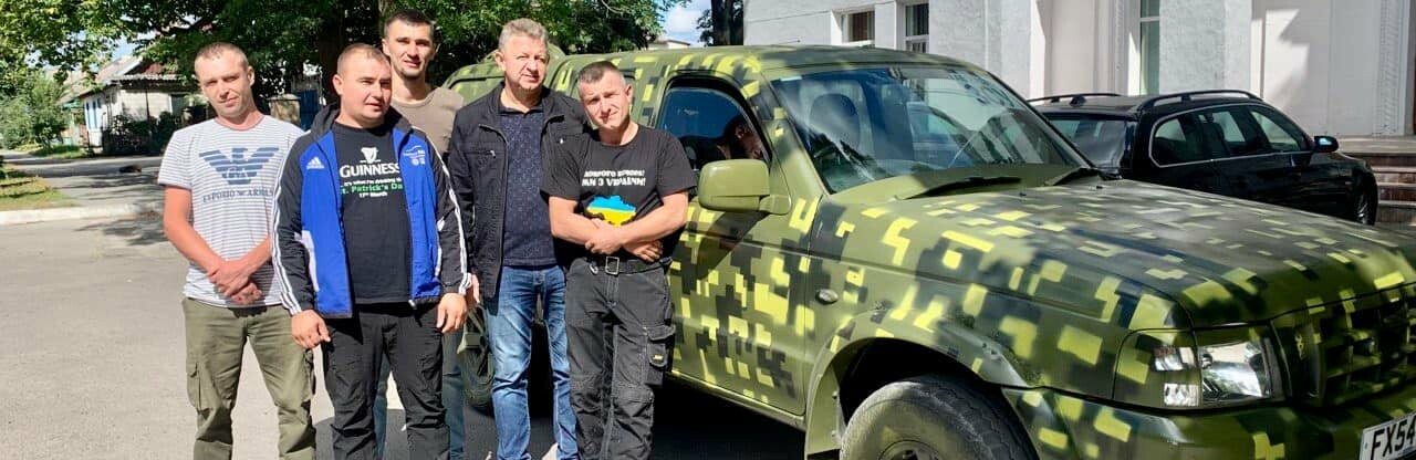 Громада на Рівненщині купила авто для ЗСУ