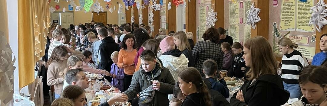 Школярі з Рівненщини зібрали понад шістдесят тисяч на потреби ЗСУ 