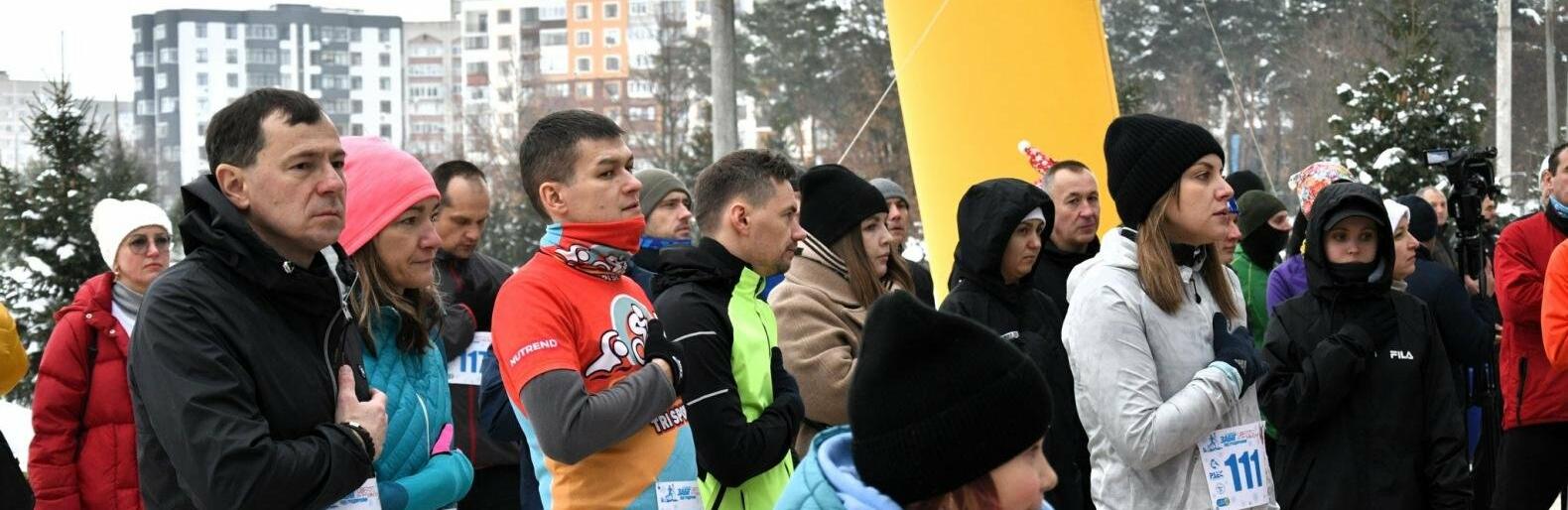 На Рівненщині під час святкового забігу зібрали кошти на FPV-дрони для ЗСУ 