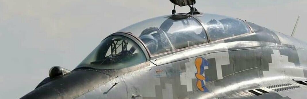 Українська військова авіація розбомбила 15 районів зосередження ворога