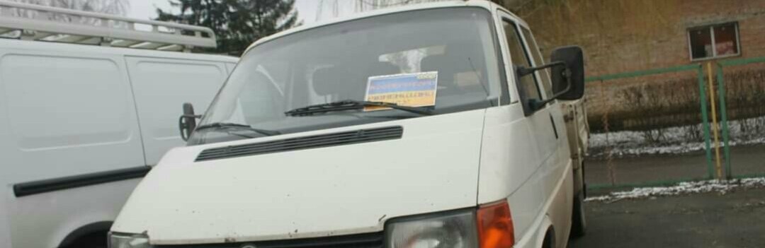 Кооператори Рівненщини передала вже сьому автівку для ЗСУ