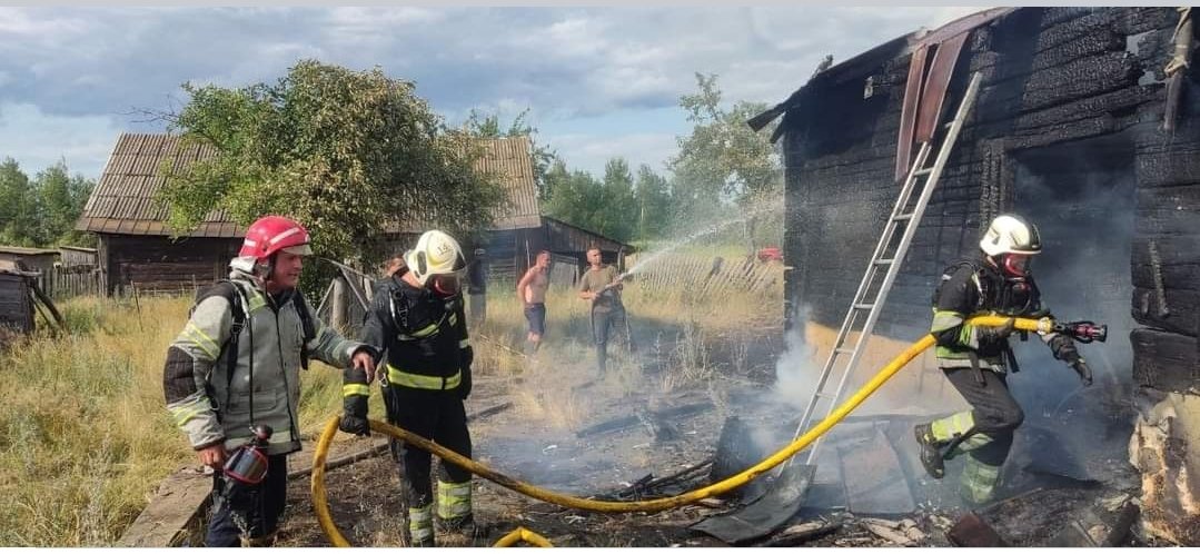 У Сарненському районі горів приватний житловий будинок