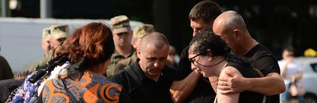 Вдома його чекали донечки-двійнятка: Рівне провело ще одного Героя