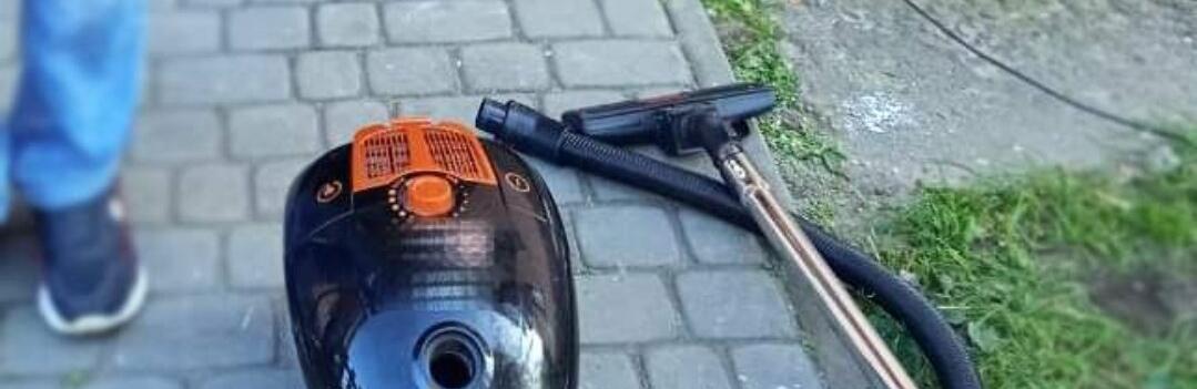 У Сарнах чоловік обікрав квартиру мерця 