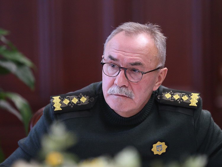На Рівненщині сервісні центри МВС готові працювати цілодобо..., фото-1 На Рівненщині сервісні центри МВС готові працювати цілодобово, аби водії реєстрували авто, фото-1