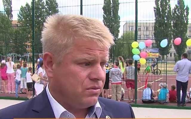 Діючі помічники народних обранців з Рівненщини – все, що в..., фото-20 Діючі помічники народних обранців з Рівненщини – все, що варто знати, фото-20