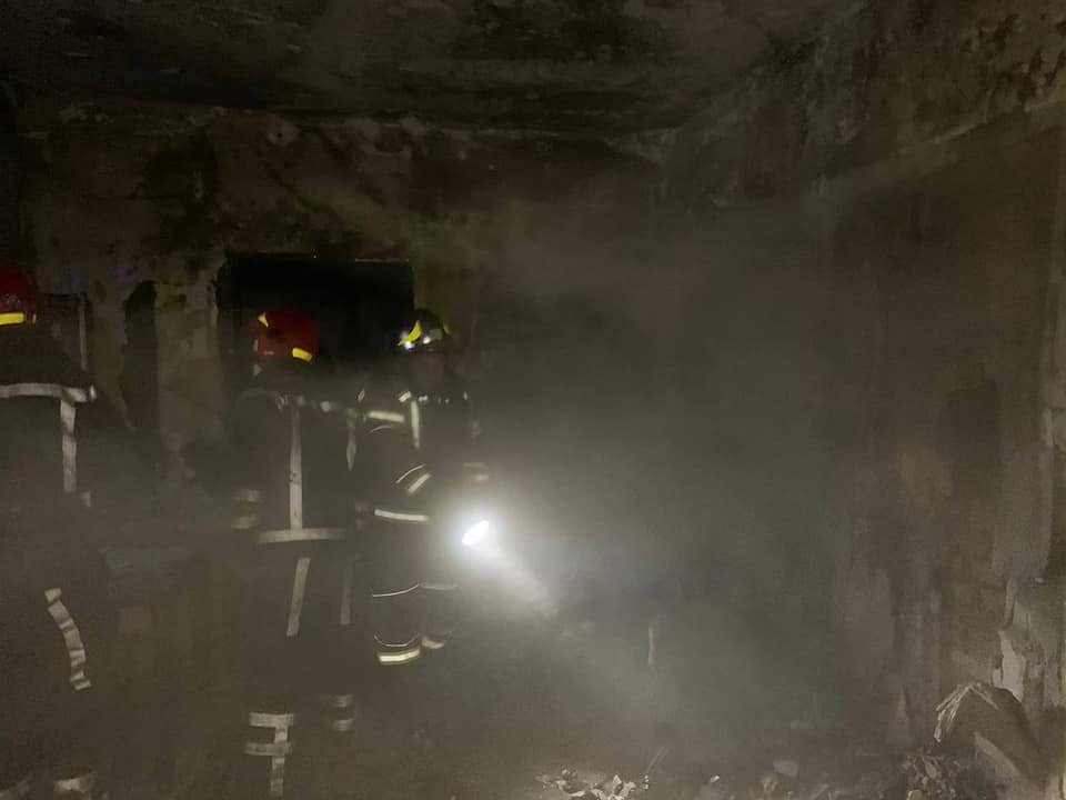 У Здолбунові сталася пожежа: спалахнув будинок, де мешкають три сім’ї (ФОТО) , фото-4