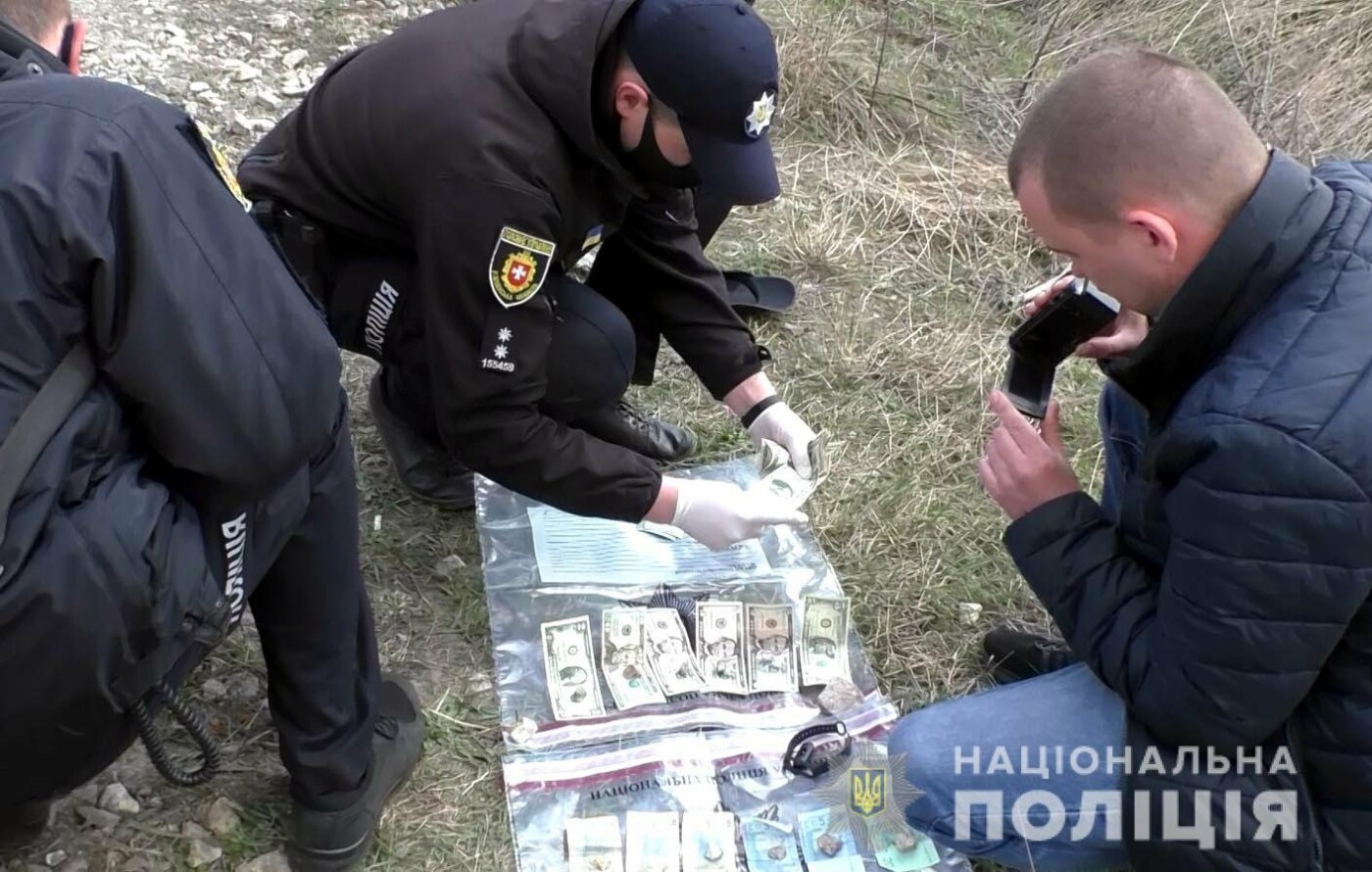 Поверталися з краденим додому: жителів Вінничини, які можуть бути причетними до серій крадіжок, упіймали на виїзді з Рівного, фото-5