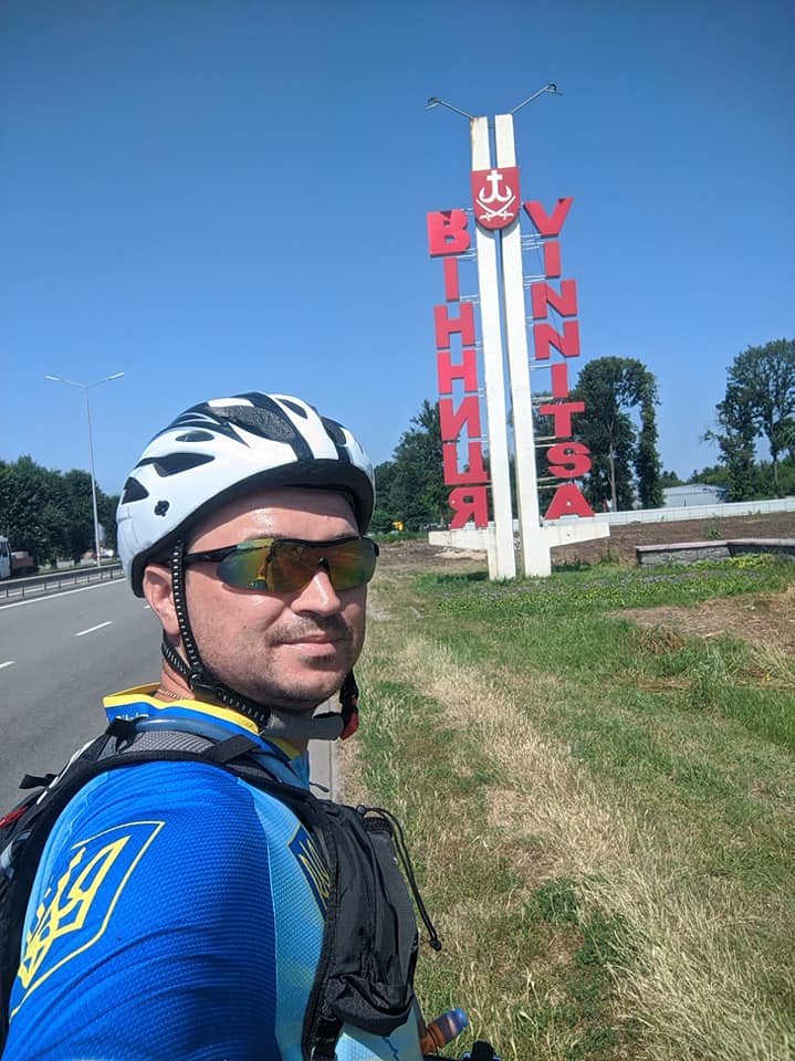 Пять днів, шість областей та вісімсот кілометрів на велосипеді: ось так проводить свій час один атомник Рівненської АЕС, фото-7