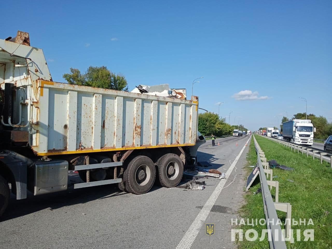 Деталі ДТП за участі вантажівок на Дубенщині