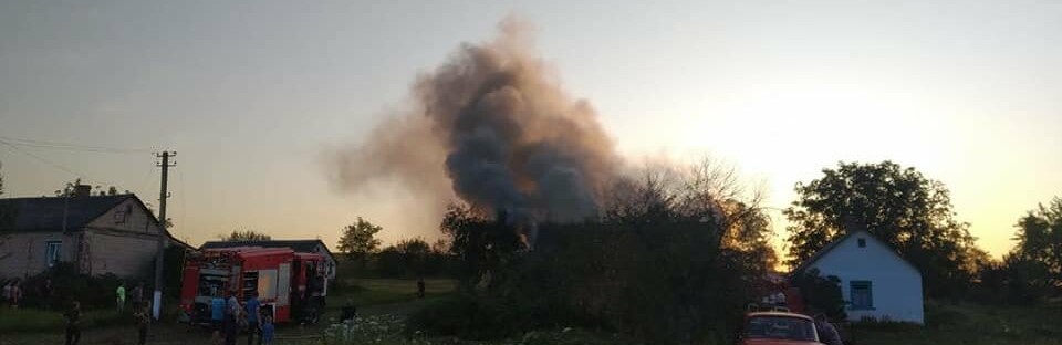 Біля Рівного горів приватний будинок Біля Рівного горів приватний будинок, Таїсія Олекшій