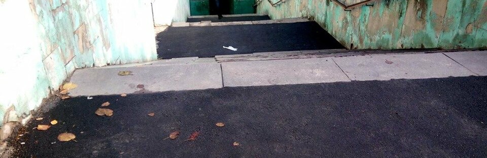 Аварійну підземку на Галицького у Рівному підлатали Аварійну підземку на Галицького у Рівному підлатали, Таїсія Олекшій