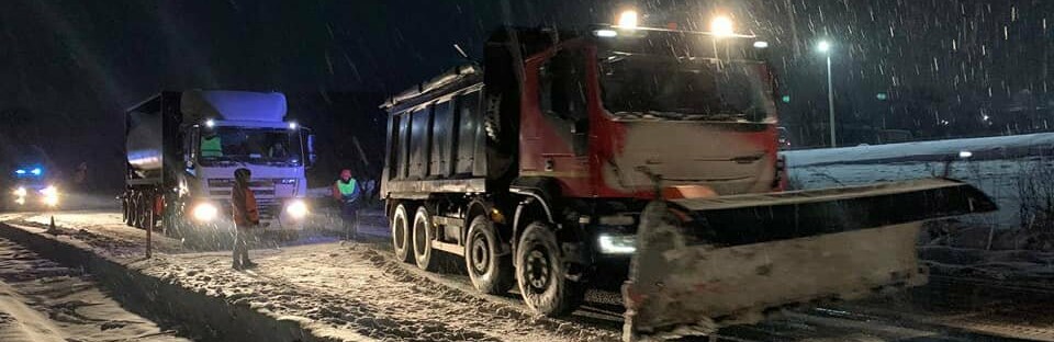 Рятувальники контролюють автошляхи, заторів немає