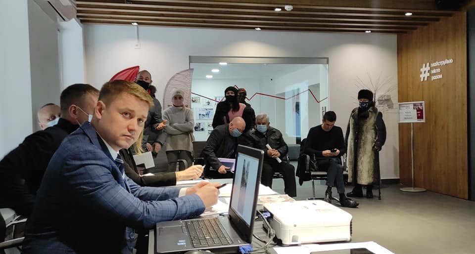 У Рівному на координаційній раді обговорили проблему заторів і безпеки руху