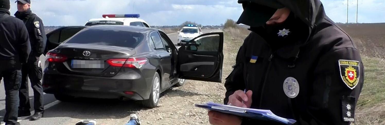 Поверталися з краденим додому: жителів Вінничини, які можуть бути причетними до серій крадіжок, упіймали на виїзді з Рівного
