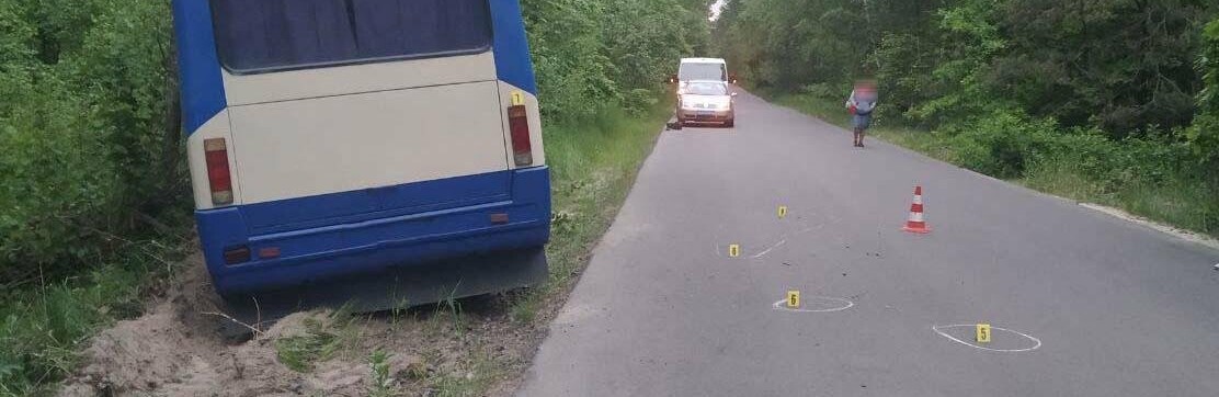 Семилітній велосипедист потрапив під колеса маршрутки на Рівненщині  