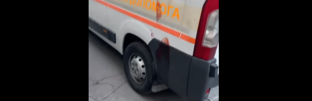 У Рівному чоловік випав з 7 поверху на карету та водія швидкої