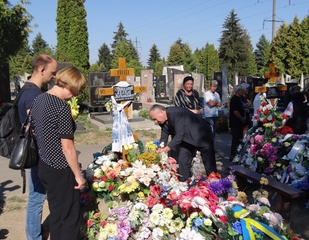 На Рівненщині вшанували загиблих за Незалежність України (фото) - фото 1