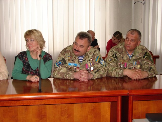 Радниця Генштабу вивчала проблеми військових на Рівненщині (фото) - фото 3